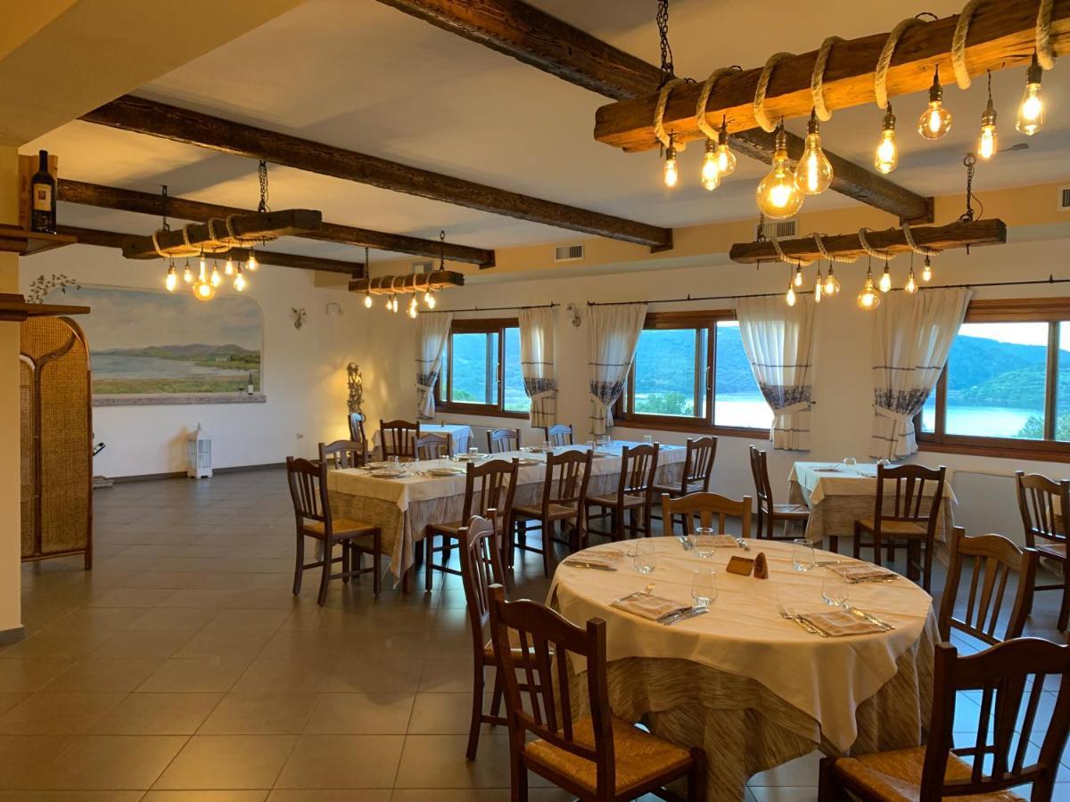 Hotel Valkarana Country Relais (Adults Only) Сант'Антонио-ди-Галлура Экстерьер фото